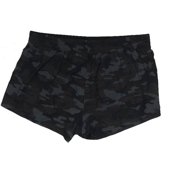 GAP Fit Black Camo Athletic Shorts Size XXL - Picture 2 of 3